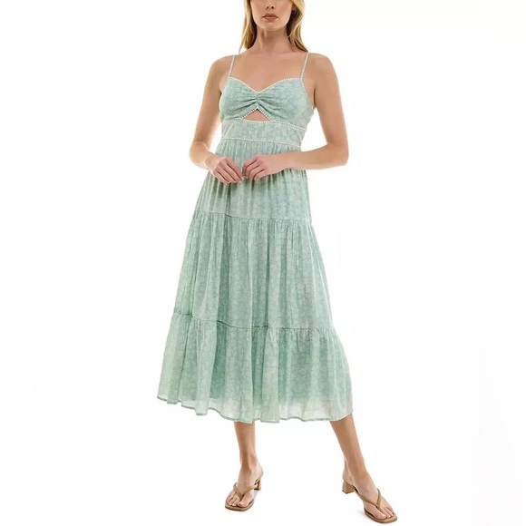 Trixxi Dresses & Skirts - NWT Women’s Juniors' Floral-Print Keyhole Tiered Midi Dress